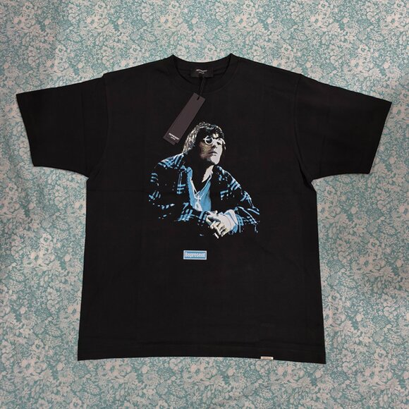 Represent Black Short-Sleeved T-Shirt - Picture 1 of 7